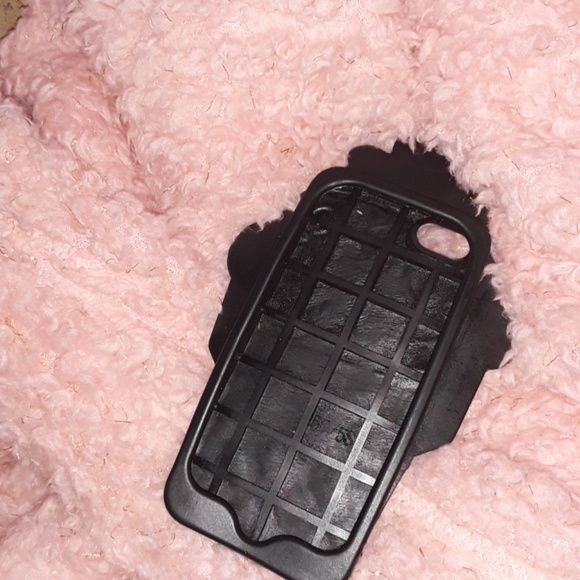 iPhone case - Picture 2 of 2